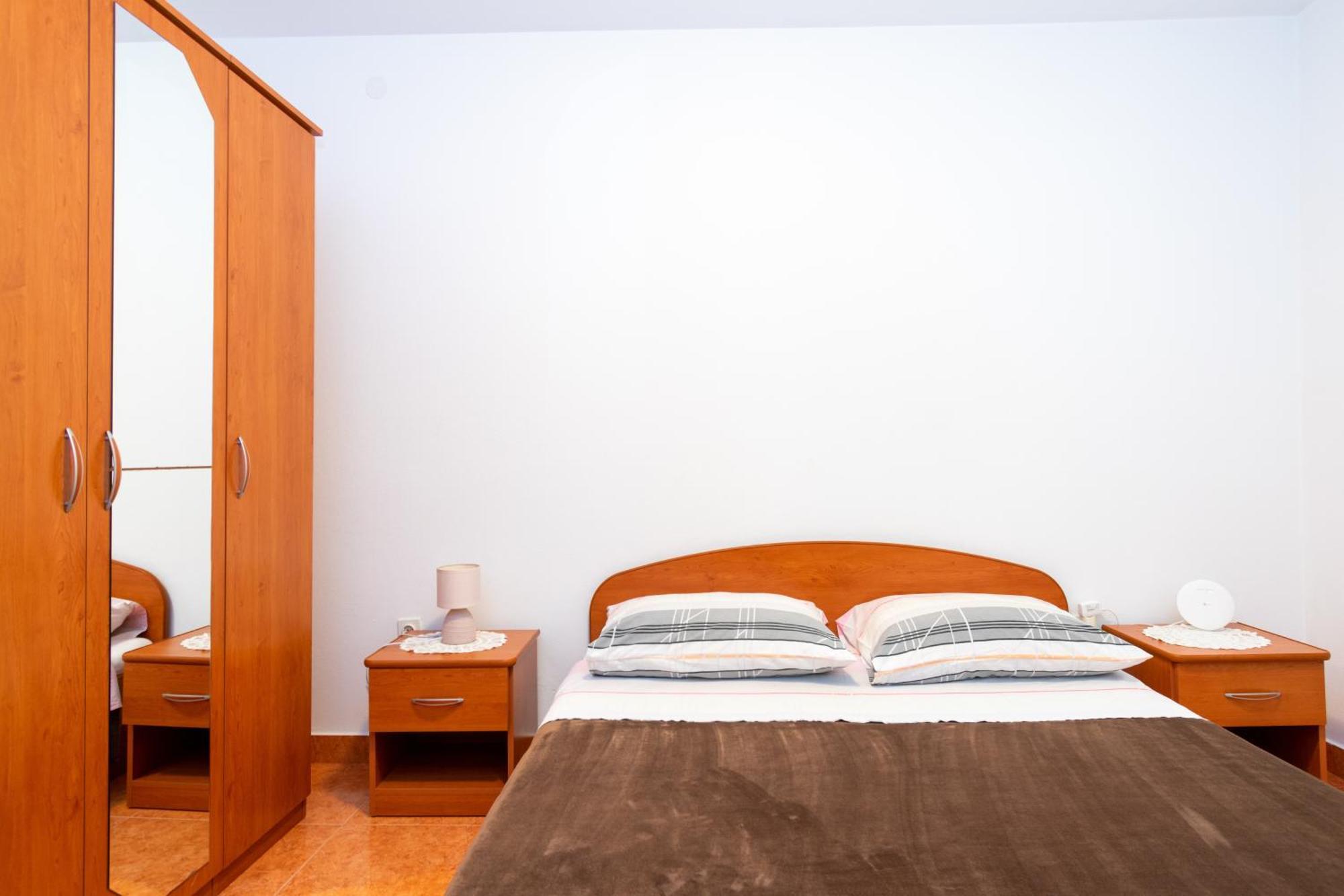 Apartments By The Sea Stara Novalja, Pag - 6340 Room photo
